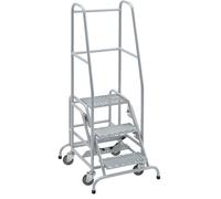 Escalera rodante con tarima eurokraft pro, piezas insertadas en los peldaños de rejilla rómbica