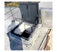 Escotilla de Techo y ventilación Comercial Impermeable para vías de Escape, Acceso a Patios y pozos, Apertura Interna únicamente, tamaño 86,3 x 91,5 cm (34" x 36")