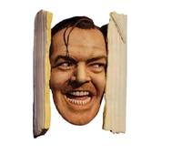 Escultura Colgante De Pared De La Biblioteca De El Resplandor Aquí Está Johnny Whimsy Resina Adorno De Escritorio Estatua Colgante Estantería De Libros Creativa Figura Cara Divertida Decoración