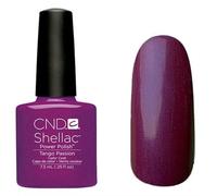 Esmalte de uñas tipo gel UV de CND Shellac color Tango Pasion de la colección Paradise