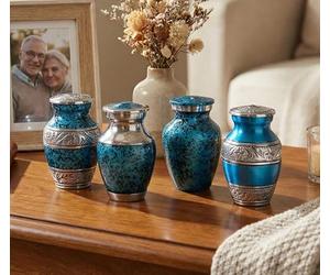 eSplanade Tarro conmemorativo de metal con forma de urna de cremación, juego de 4, urnas pequeñas para entierro de cenizas funerarias, recuerdos grabados y texturizados, azul, 3 pulgadas