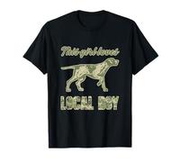Esta Chica ama a un Chico Local, Divertido, Amantes de los Perros de Caza, Vintage Camiseta