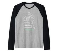 Esta cojera está patrocinada por la víctima de Gota de ácido úrico Camiseta Manga Raglan