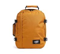 Esta mochila de viaje deportiva de CabinZero está diseñada para exploradores urbanos y aventureros de fin de semana que buscan un equipo ligero y resistente. Fabricada en poliéster suave y repelente a