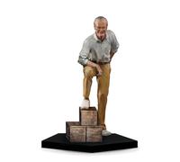 Estatua de figura a escala 1:10 diseñada por Stan Lee de excelente calidad y alt