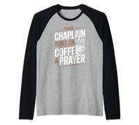 Este capellán se Ejecuta en la oración del café Religioso Espiritual Camiseta Manga Raglan