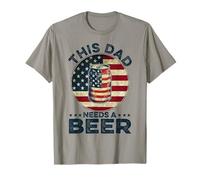 Este papá necesita una cerveza Divertido Día del Padre, papá bebiendo cerveza Camiseta
