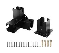 Este Soporte de Esquina con Base para Poste Pera, Kit de Montaje de 3 vías, Acero y aleación de Aluminio Negro, es Ideal para Vigas de Madera, cenadores y estructuras Exteriores.