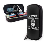 Estuche de piel con diseño de calavera con texto en inglés "Never Underestimate an Old Man On A Bicycle Skull Leather Pencil Bag Pencil Pouch Pencil Pouch Stationery Organizer with Zipper Storage Box"