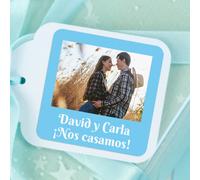 Etiquetas cuadradas con foto y marco para bodas