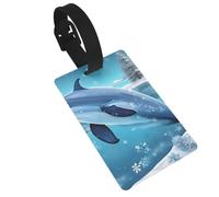 Etiquetas de equipaje Winter The Dolphin. Duradero y elegante, este accesorio de viaje unisex hace que sea fácil identificar tu equipaje.