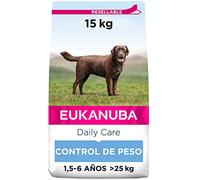 EUKANUBA Daily Care Alimento seco para perros adultos de raza grande, receta de control de peso con pollo fresco, bajo en grasa, 15 kg