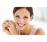 Evaluación y diagnóstico peeling láser fraccionado exoxomas rostro completo y activo con ácido hialurónico