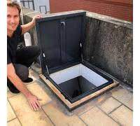 EXCLURA Escotilla de Techo Cubierta de Trampilla de Techo de 40, 50, 60, 90 y 100 cm, Claraboya de Ático Resistente a la Intemperie con Manija Giratoria con Cerradura(22x22in - 55.9x55.9cm)