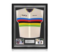 Exclusive Memorabilia Camiseta arcoíris firmada por Tadej Pogacar. Marco Superior.