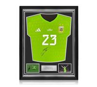 Exclusive Memorabilia Camiseta de Argentina firmada por emi Martínez. Marco