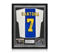 Exclusive Memorabilia Camiseta de la Tercera equipación del Manchester United firmada por Eric Cantona. Marco