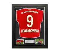 Exclusive Memorabilia Camiseta del Bayern de Múnich 2019-20 firmada por Robert Lewandowski. Enmarcada.