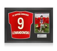 Exclusive Memorabilia Camiseta del Bayern de Múnich 2019-20 firmada por Robert Lewandowski. Marco icónico.
