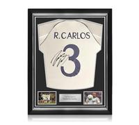 Exclusive Memorabilia Camiseta del Real Madrid 1999-00 firmada por Roberto Carlos. Marco