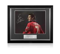 Exclusive Memorabilia Foto del Manchester United firmada por Eric Cantona. Marco de Lujo.