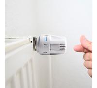 Exquisita cabeza termostática Válvula de control de temperatura Radiador termostático Blanco 9x5cm Ajuste del volante manual M30x1,5mm