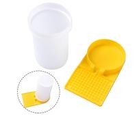 FACAIIO Alimentador de agua para abejas de 0,5 L, adaptador de entrada de colmena antirrobo con canal ampliado, evita ahogamiento, colector de agua azucarada fácil de usar