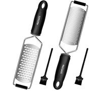 FACIACC Rallador de queso Lemon Zester, fácil de rallar limón, chocolate, verduras, frutas, ajo y jengibre, hoja de acero inoxidable con mango de goma negro (juego de 2 piezas)