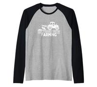 Fácilmente distraído por la agricultura de un granjero divertido Camiseta Manga Raglan