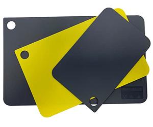 Fackelmann Juego de 3 tablas de cortar de plástico flexible XSlim, 3 tamaños en colores gris y amarillo según HACCP, aptas para lavavajillas 38,5 x 24 cm, 31,5 x 20 cm, 24,5 x 16 cm