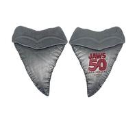 Fanattik jaws medallón de metal con dientes de tiburón del 50 aniver