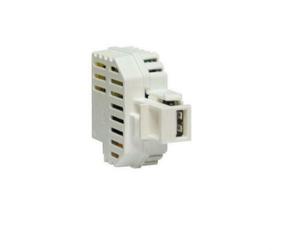 FANTON COMPACTO EMPOTRADO USB-A FUENTE DE ALIMENTACIÓN 3A CON ACOPLAMIENTO KEYS