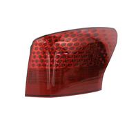 Faro trasero MAGNETI MARELLI 714026090802 derecha