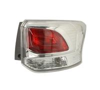 Faro trasero TYC 11-6631-15-9