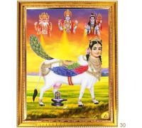 Fashnkart Marco de fotos de vaca hindú Kamadhenu - Arte de pared hecho a mano para sala de oración, Mandir - Regalo religioso y decoración, 12 x 9 pulgadas