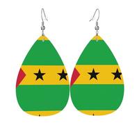 Fdgbnm Pendientes de cuero con la bandera de Santo Tomé y Príncipe. Pendientes de gota de cuero con estampado de doble cara. Ligeros, hipoalergénicos, festivos y listos para regalo.