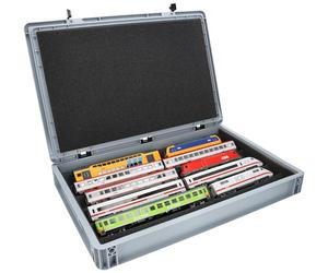 Feldherr H0 Sistema 3 en 1 para maquetas de Trenes - Eurobox 60x40 con Bandeja en V - Almacenamiento, exposición y Transporte - Made in Germany