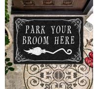 Felpudo Entrada casa Estaciona tu Escoba aquí en Halloween. Felpudo de Igualdad.