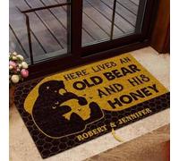 Felpudo Entrada casa Oso y Miel Personalizados. Aquí Vive. Felpudo Personalizado.