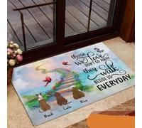 Felpudo Entrada casa Quienes Amamos no se Van, Caminan a Nuestro Lado Cada día. Felpudo Personalizado con Base de Goma para Perros.