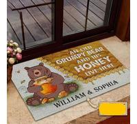 Felpudo Entrada casa Un Oso y su Abeja Viven aquí (Personalizado) Felpudo Personalizado