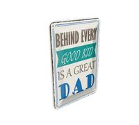 Femer Tarjeta postal de chapa con texto en alemán "Behind every good kid is a great DAD