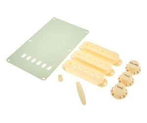 Fender Strat Accessory Kit Aged White