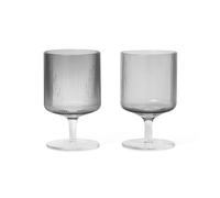 Ferm Living 2 Copas de vino Ripple Smoked grey