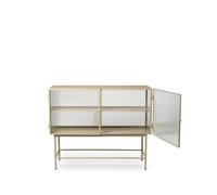 Ferm Living Aparador Haze Cashmere. vidrio ondulado