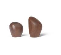 Ferm Living Salero y pimentero Cairn Dark brown