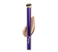 Fièra Brocha correctora, cepillo facial experto para maquillaje corrector en crema y líquido, aplicación uniforme, ligero y fácil de limpiar, perfecto para usar con corrector de lujo FIÈRA