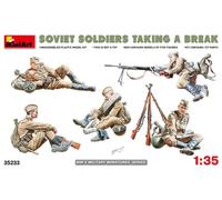 Figura De Soldados Soviéticos En Pausa Kit De Plástico Modelo 1:35 MINIART