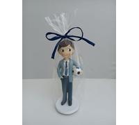 Figura de tarta Comunión, niño con traje de chaqueta, rosario y balón de fútbol. Muñeco para pastel de Primera Comunión niño futbolista