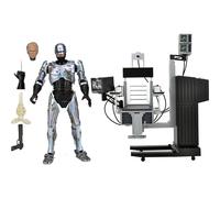 Figura Ultimate Robocop Battle Damaged Con Silla Articulada 18 cms